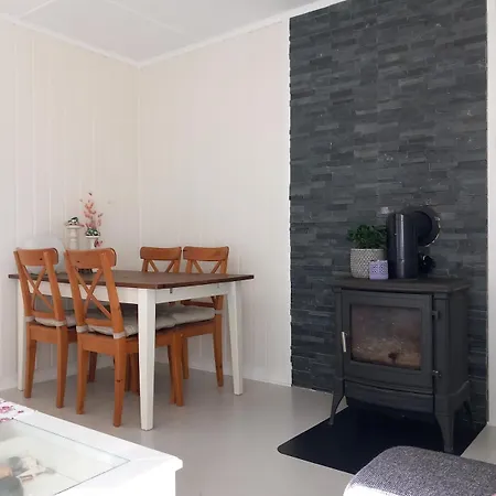 Functional With Short Distance To Everything Appartement *