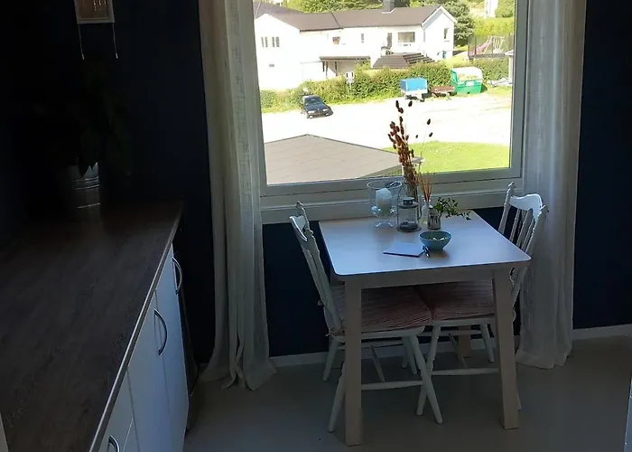 Functional With Short Distance To Everything Daire