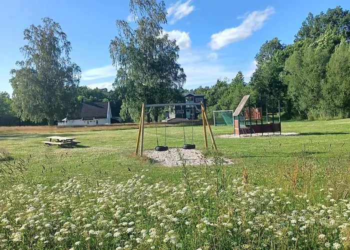 Functional With Short Distance To Everything