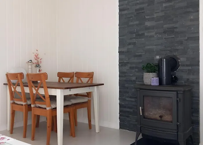 Functional With Short Distance To Everything Appartement *